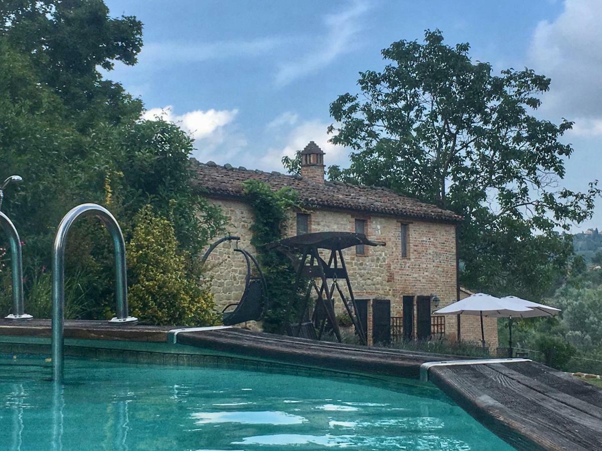 Il Nascondiglio - The Hideaway Aparthotel Amandola Luaran gambar